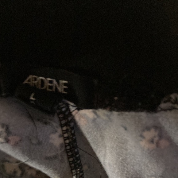 Large and xtra large tight set - Picture 3 of 4